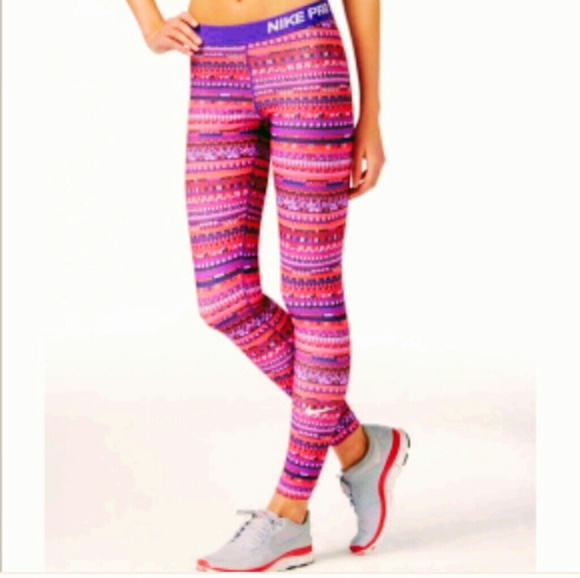 Nike Pants - Nike dri fit 8 bit leggings